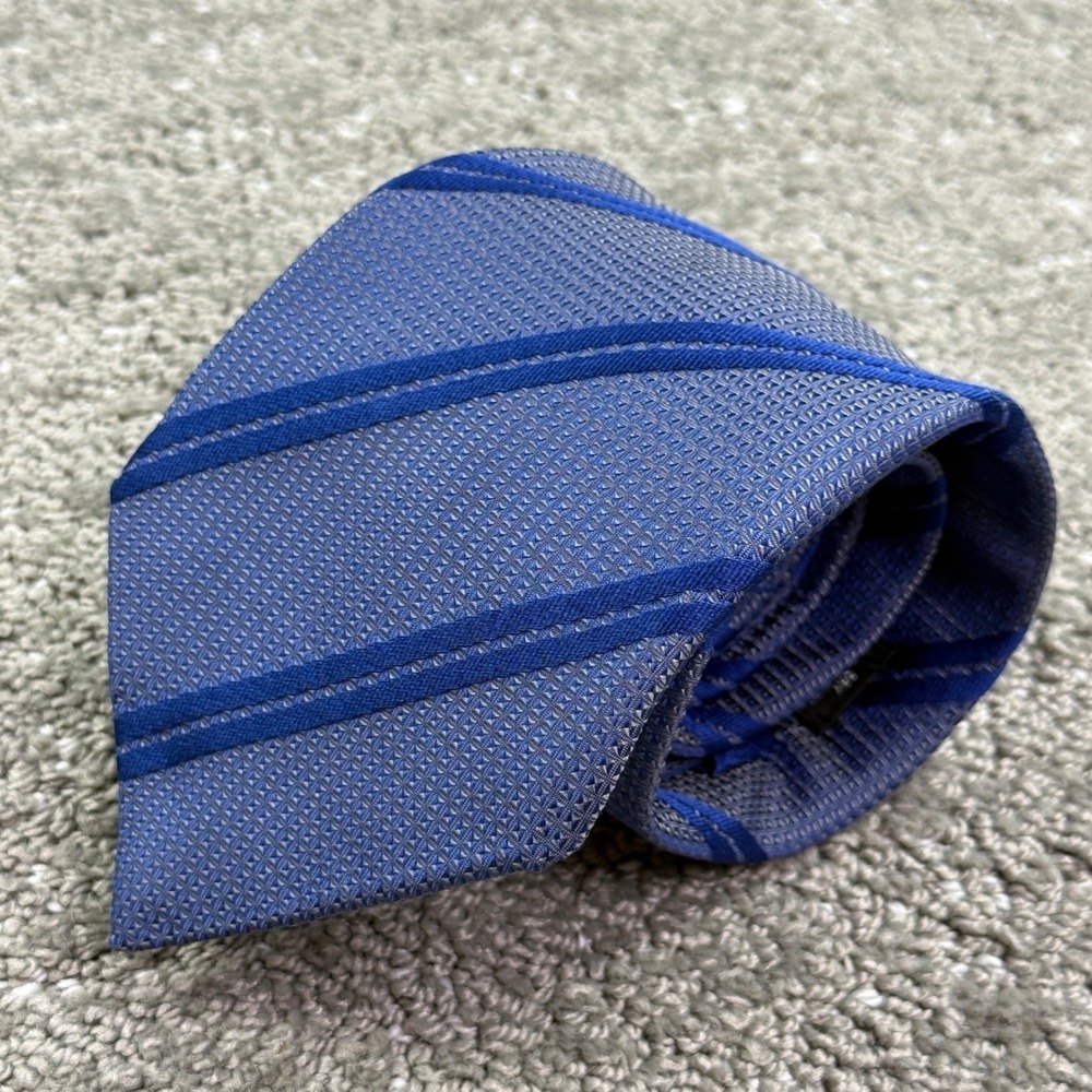 Thomas Pink Silk Tie Mens OS Blue Striped Micro Weave Handmade‎ France